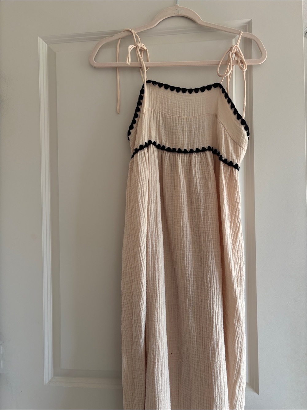 Cream Tie-Shoulder Sundress with Black Trim